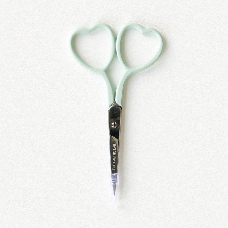 HEART EMBROIDERY SCISSORS