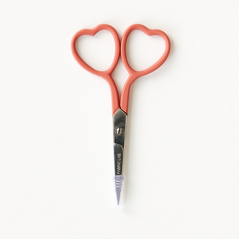 HEART EMBROIDERY SCISSORS