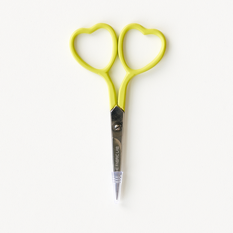 HEART EMBROIDERY SCISSORS