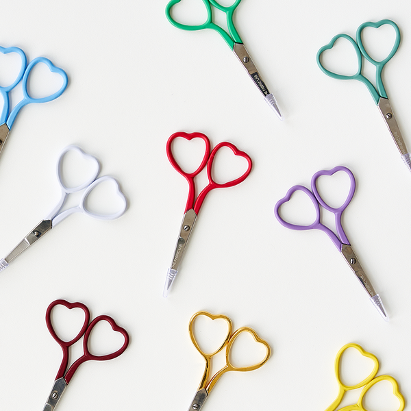 HEART EMBROIDERY SCISSORS