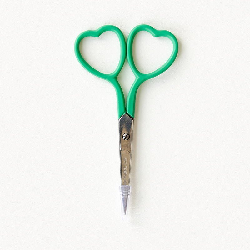 HEART EMBROIDERY SCISSORS