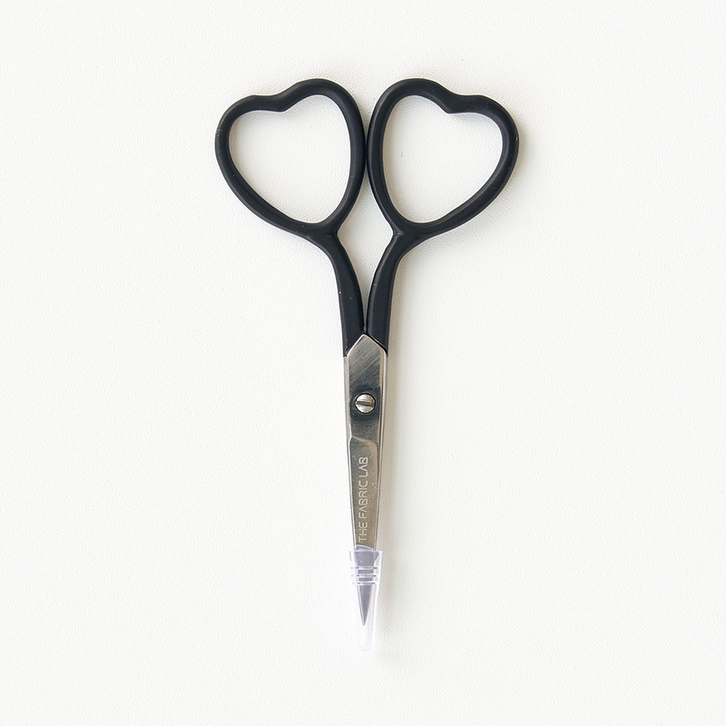 HEART EMBROIDERY SCISSORS