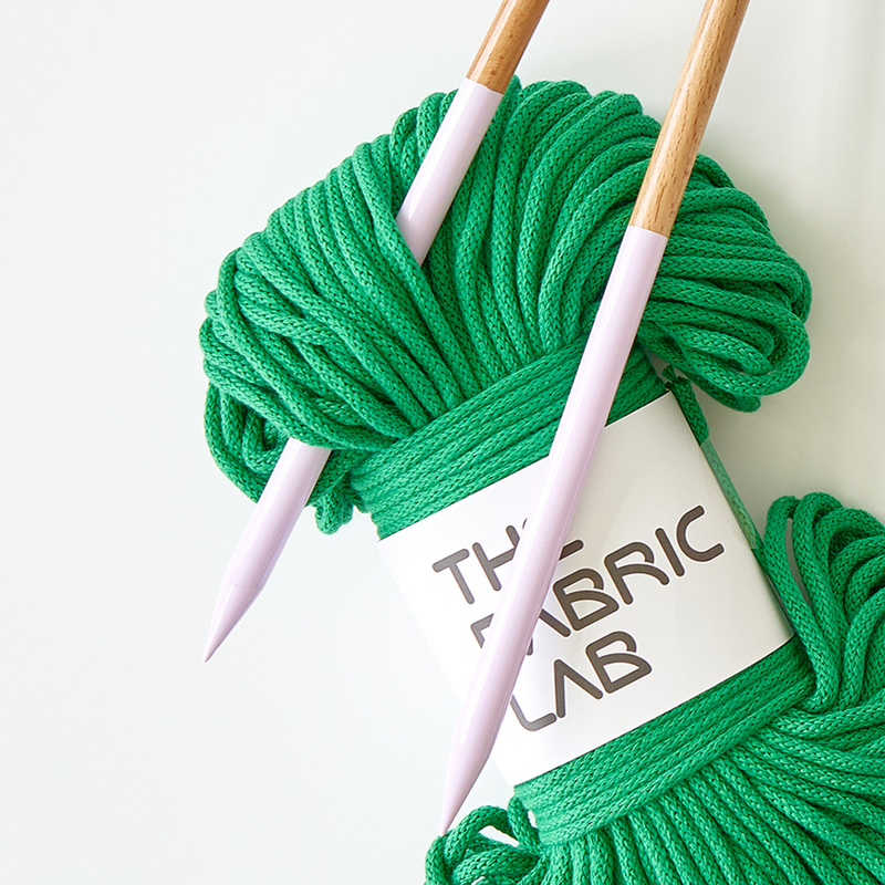 COLOR WOOD JUMBO KNITTING NEEDLES 35CM