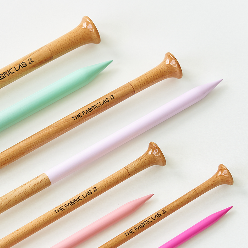 COLOR WOOD JUMBO KNITTING NEEDLES 35CM