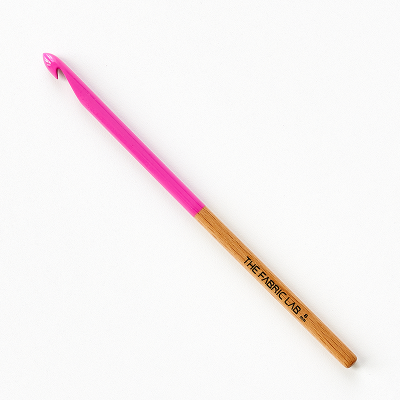 COLOR WOOD CROCHET HOOKS 20CM